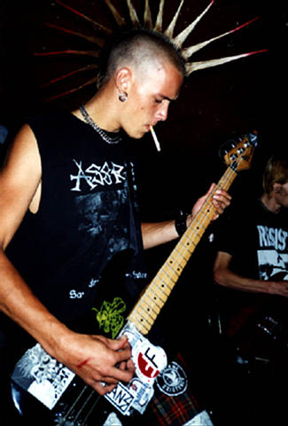 O.oLes PunKso.O